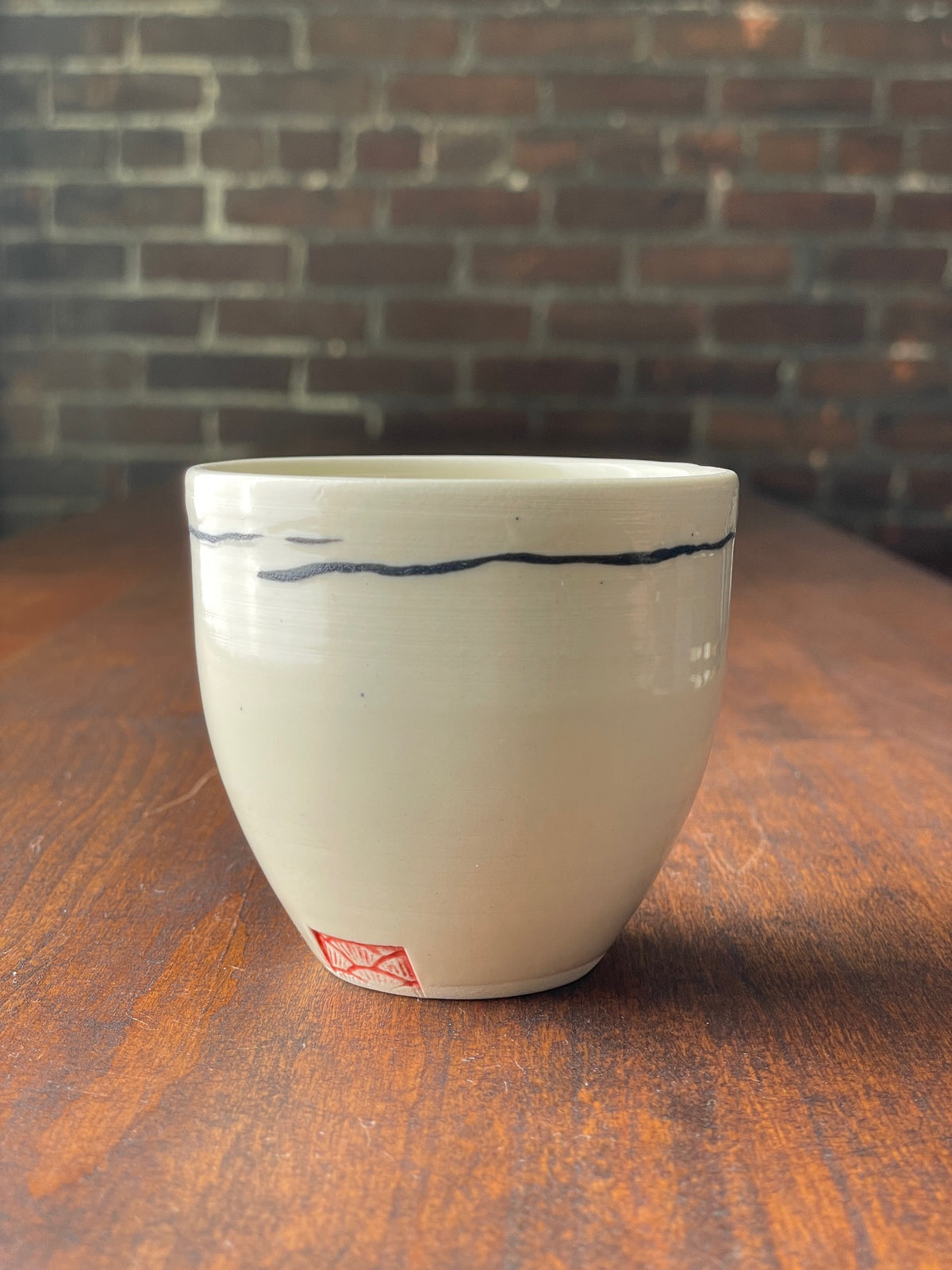 Petite tasse sans anse avec étampe (énergie et protection)