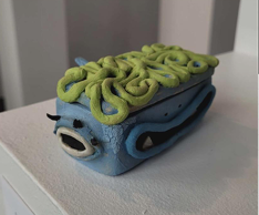 Monstre Boîte bleu